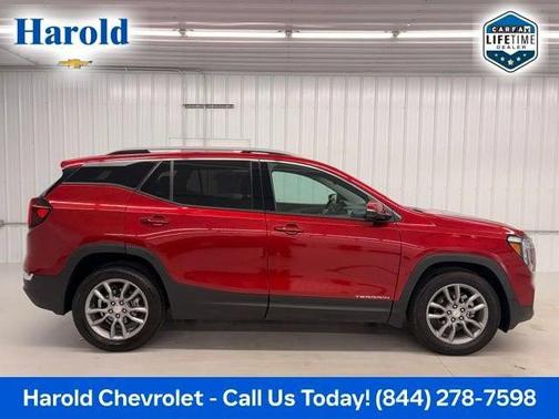 Cayenne Red Tintcoat 2022 GMC Terrain SLT