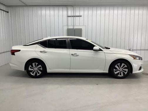 2020 Nissan Altima S FWD