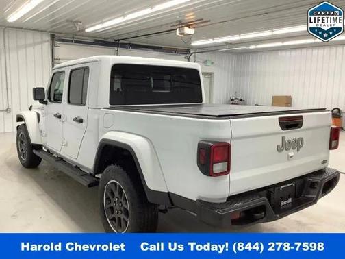 2022 Jeep Gladiator Overland