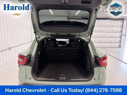 Cacti Green 2024 Chevrolet Trax FWD 2RS