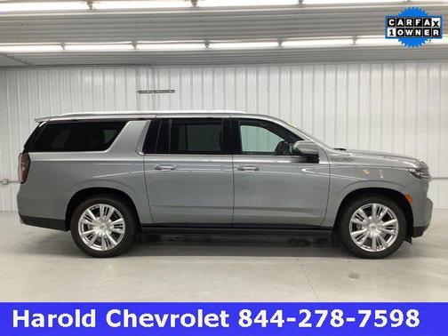 2023 Chevrolet Suburban 4WD High Country