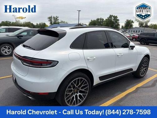 2020 Porsche Macan Macan