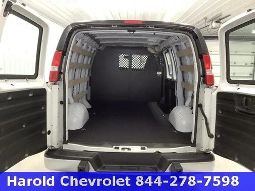 2023 GMC Savana 2500 Work Van