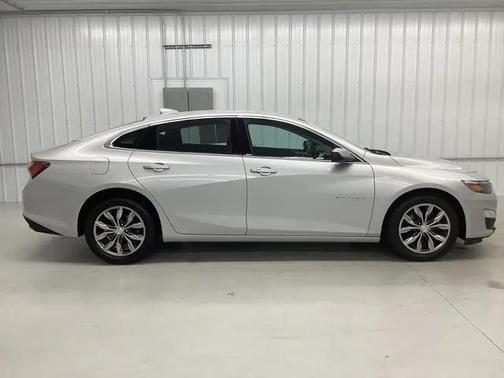 2021 Chevrolet Malibu FWD LT