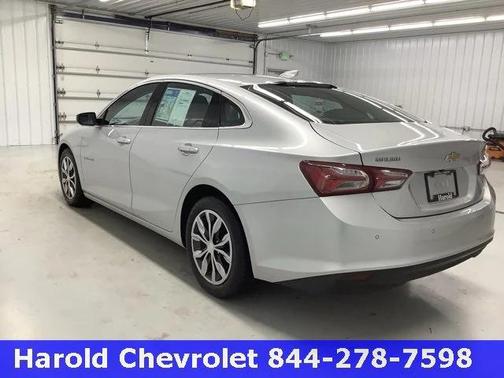 2021 Chevrolet Malibu FWD LT