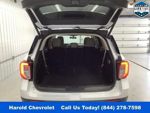 2023 Ford Explorer Base