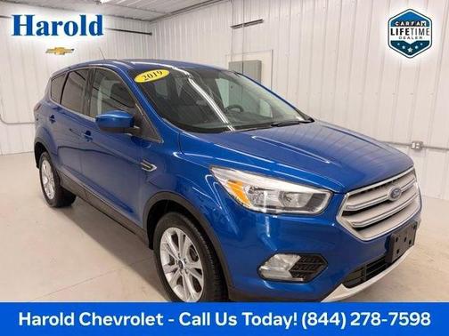 LIGHTNING BLUE METALLIC 2019 Ford Escape SE