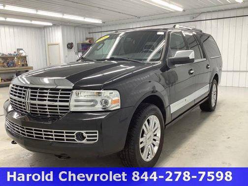 2010 Lincoln Navigator Base