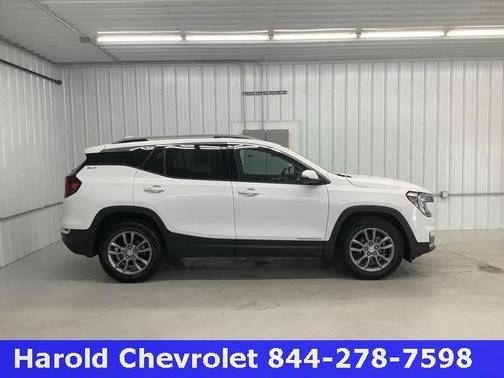 2022 GMC Terrain SLT