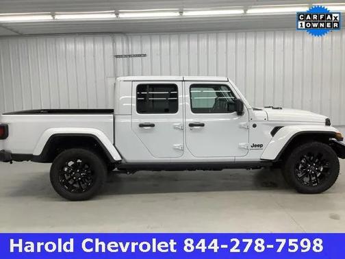 2025 Jeep Gladiator Nighthawk