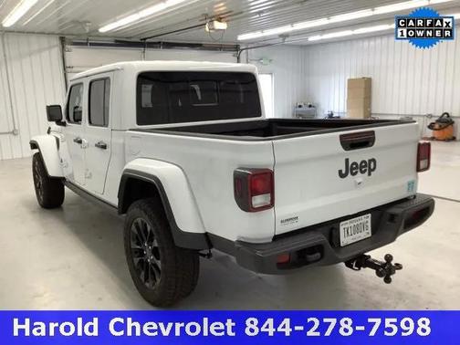 2025 Jeep Gladiator Nighthawk