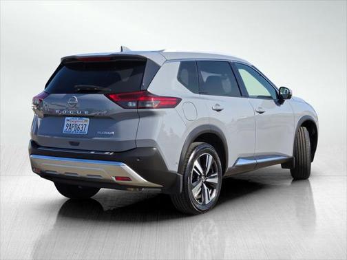 2022 Nissan Rogue Platinum