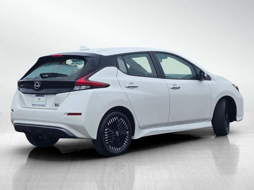 2025 Nissan Leaf SV PLUS