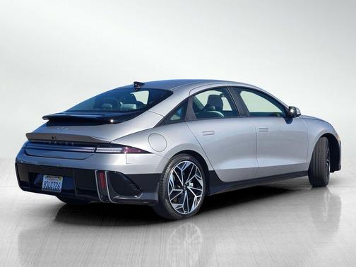 2023 Hyundai IONIQ 6 SEL