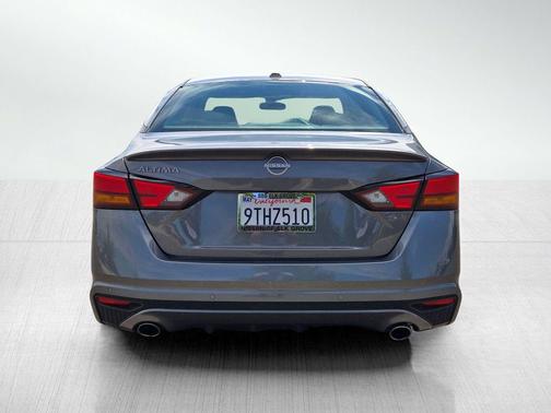 Gun Metallic 2025 Nissan Altima 2.5 SV