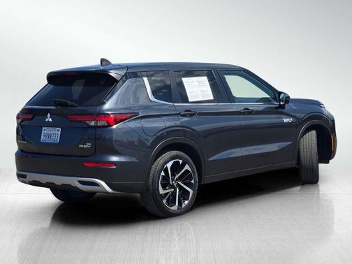 2024 Mitsubishi Outlander PHEV SE S-AWC