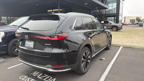 2024 Mazda CX-90 PHEV Premium