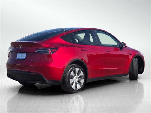 2024 Tesla Model Y Long Range Dual Motor All-Wheel Drive