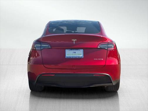 2024 Tesla Model Y Long Range Dual Motor All-Wheel Drive