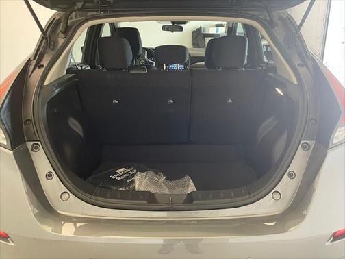 2024 Nissan Leaf S