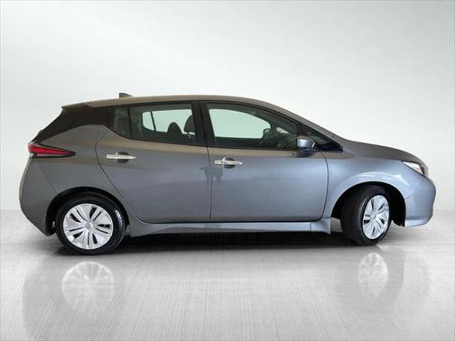 2024 Nissan Leaf S