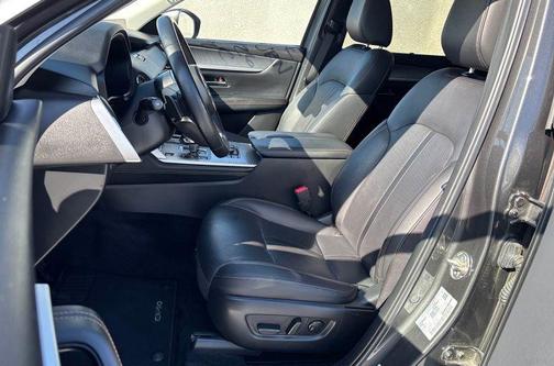 Machine Gray Metallic 2024 Mazda CX-90 PHEV Preferred