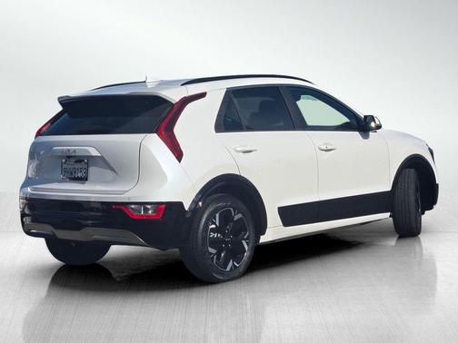 2023 Kia Niro EV Wind