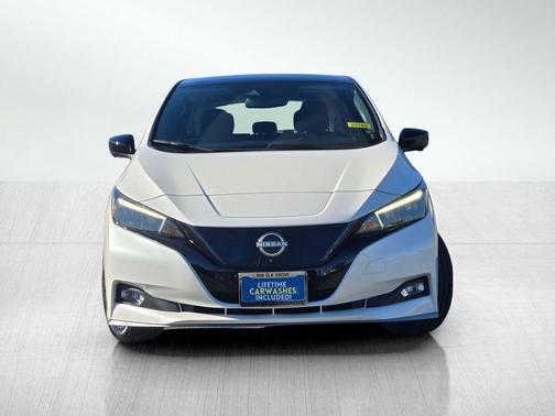 2025 Nissan Leaf SV PLUS