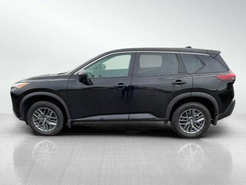 2022 Nissan Rogue S