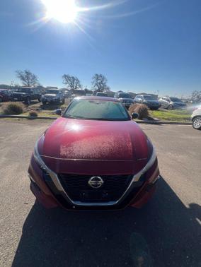 2020 Nissan Altima SR FWD