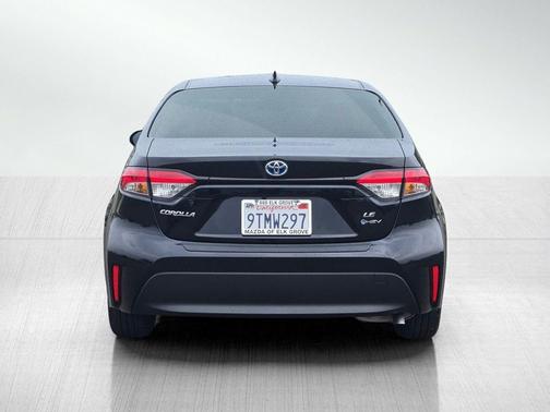 2025 Toyota Corolla Hybrid LE