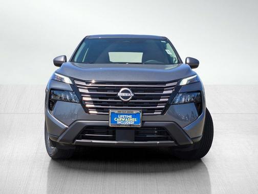 Gun Metallic 2026 Nissan Rogue SV