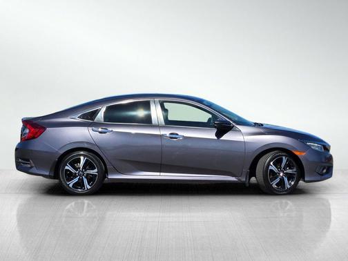 2017 Honda Civic Touring