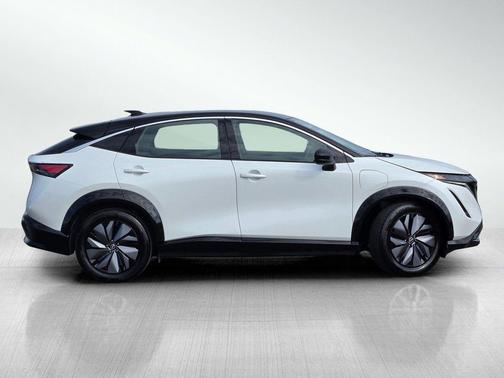2024 Nissan ARIYA VENTURE+