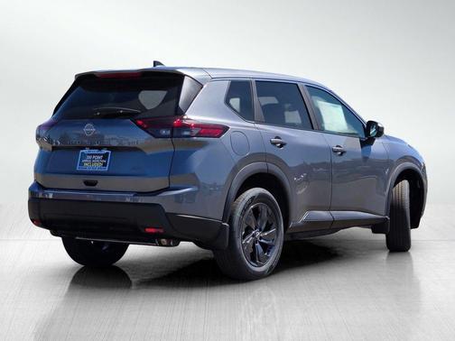 Gun Metallic 2026 Nissan Rogue SV