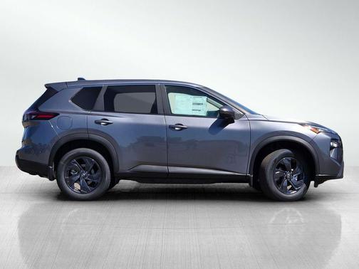 Gun Metallic 2026 Nissan Rogue SV