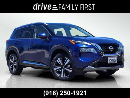 Caspian Blue Metallic 2023 Nissan Rogue SL