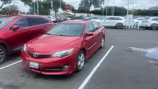 2012 Toyota Camry SE