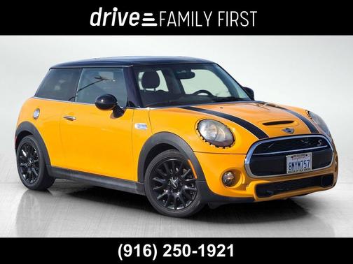 2014 MINI Hardtop Cooper S