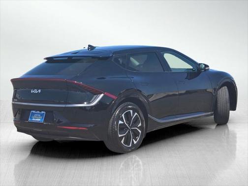 2022 Kia EV6 Wind