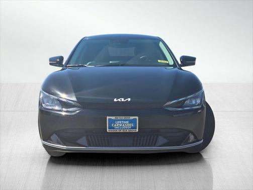 2022 Kia EV6 Wind