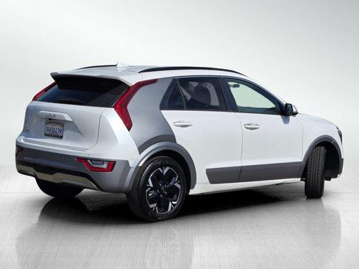 2023 Kia Niro EV Wave