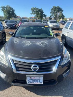 Super Black Clearcoat 2013 Nissan Altima 2.5 S