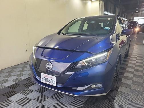 2023 Nissan Leaf SV PLUS 60 kWh
