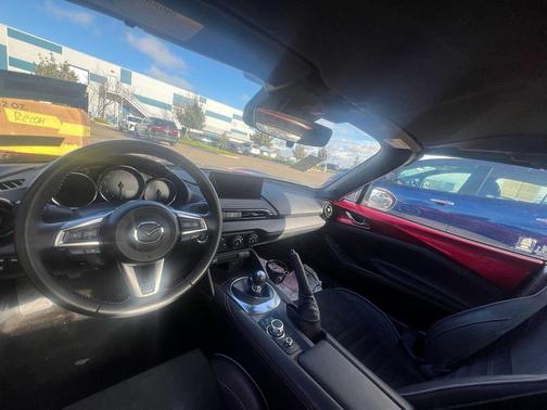 2025 Mazda MX-5 Miata RF Club