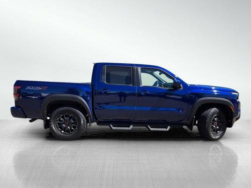 Deep Blue Pearl 2023 Nissan Frontier PRO-X