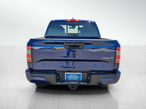 Deep Blue Pearl 2023 Nissan Frontier PRO-X