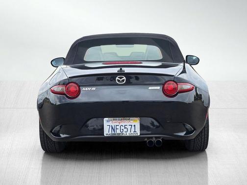 2016 Mazda MX-5 Miata Club
