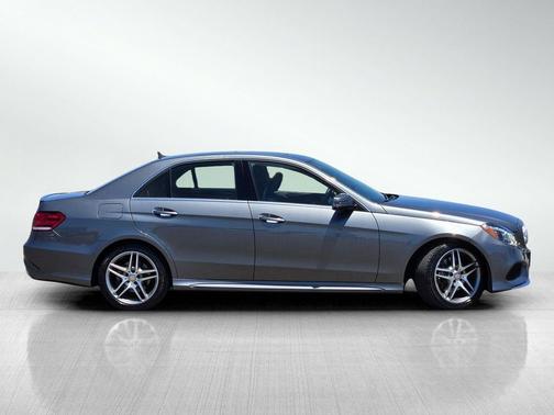 2016 Mercedes-Benz E-Class 4MATIC