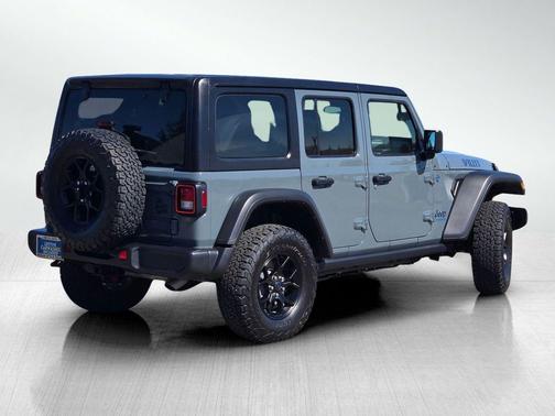 2025 Jeep Wrangler 4xe Willys